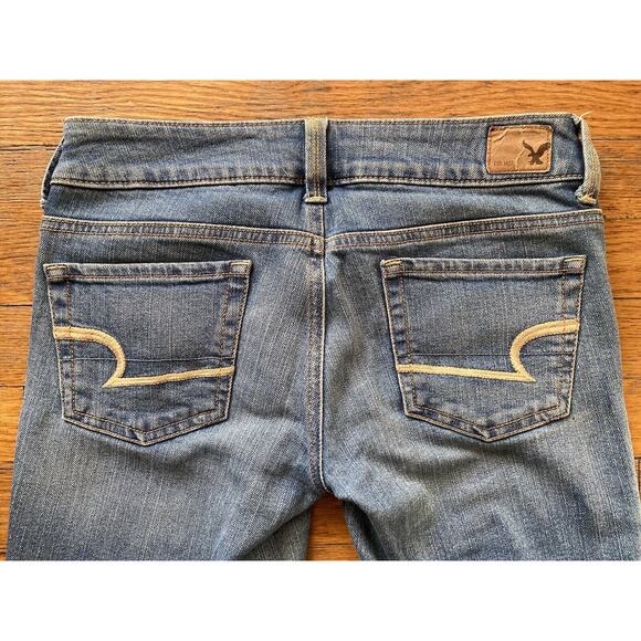 AMERICAN EAGLE OUTFITTERS ‘Artist Crop Stretch’ Low-Rise Jeans sz 2 - Picture 9 of 10